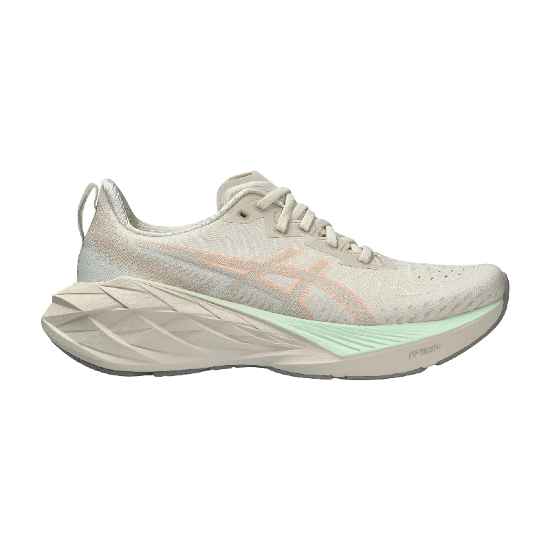 Asics Women's Novablast 4