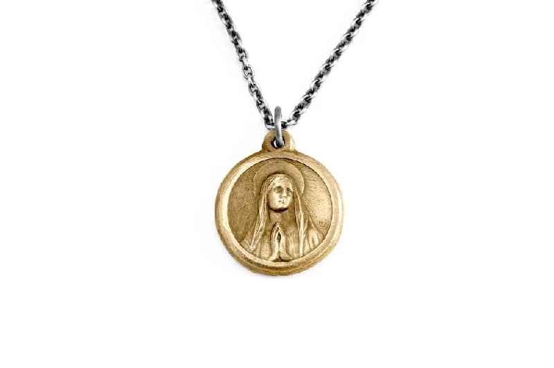 #073 - Necklace Madonna in Prayer - GOLD