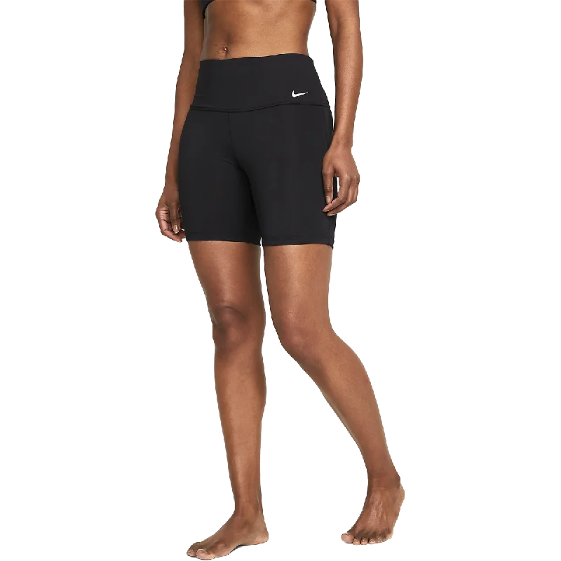 Women's Kick Short 6"