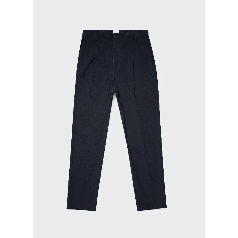 Pleated Seersucker Trouser | Men | Navy